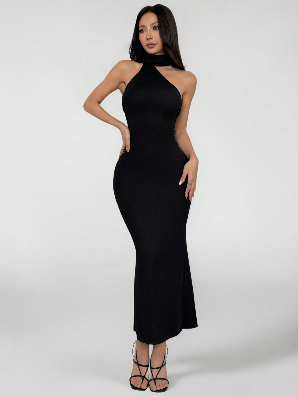 PETITE Solid Halter Neck Backless Bodycon Dress