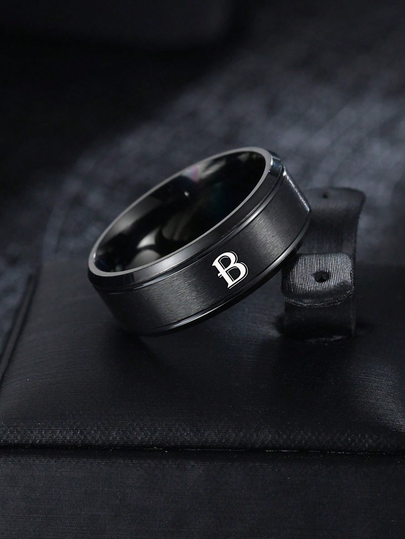 Fashionable and Popular 1Pc Fashionable Stainless Steel Letter Detail Ring for Men for Daily Decoration for Jewelry Gift and for a Stylish Look