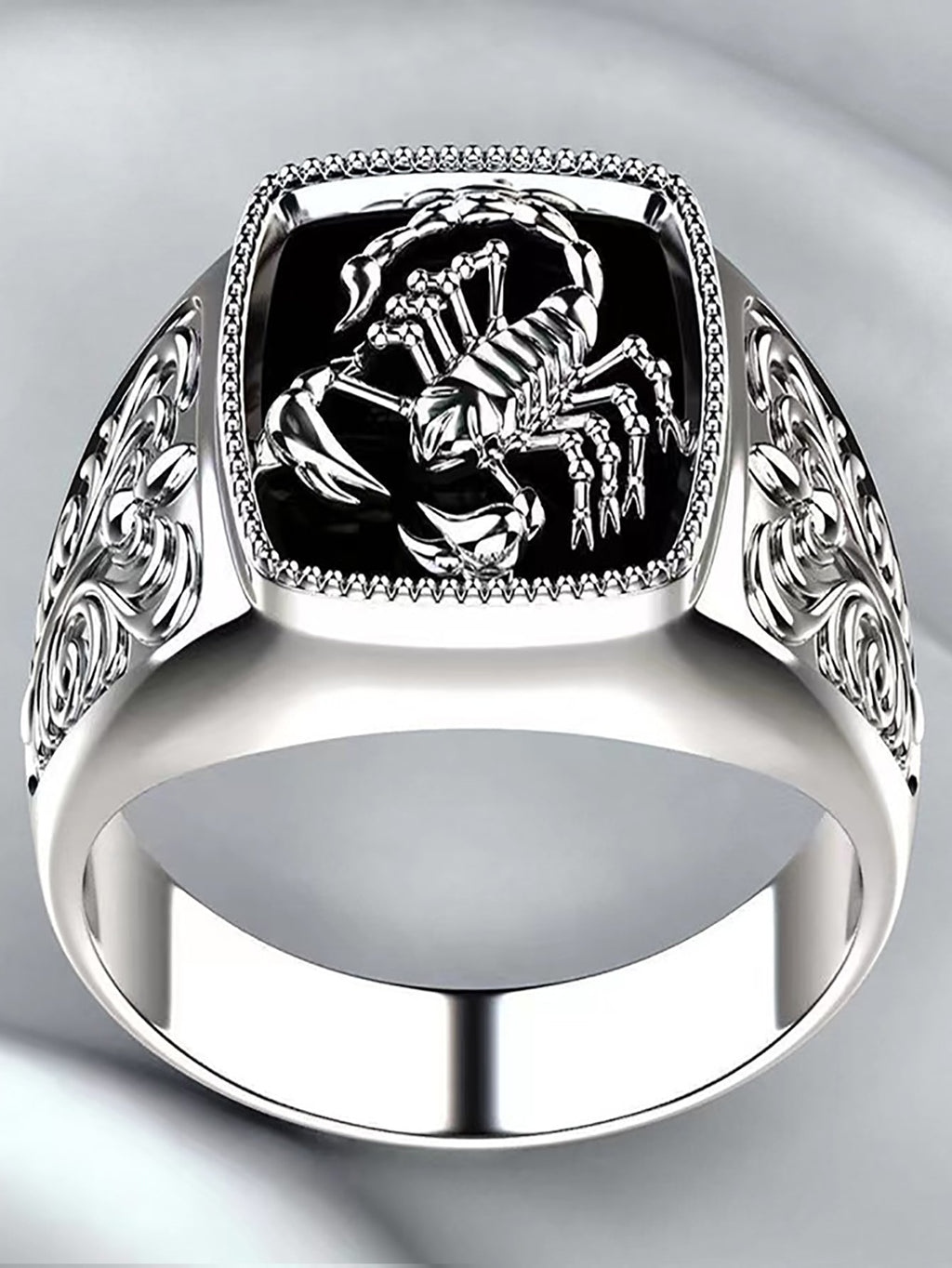 1Pc Patterned Scorpion Shaped Ring with Stylish and Unique Design Gift