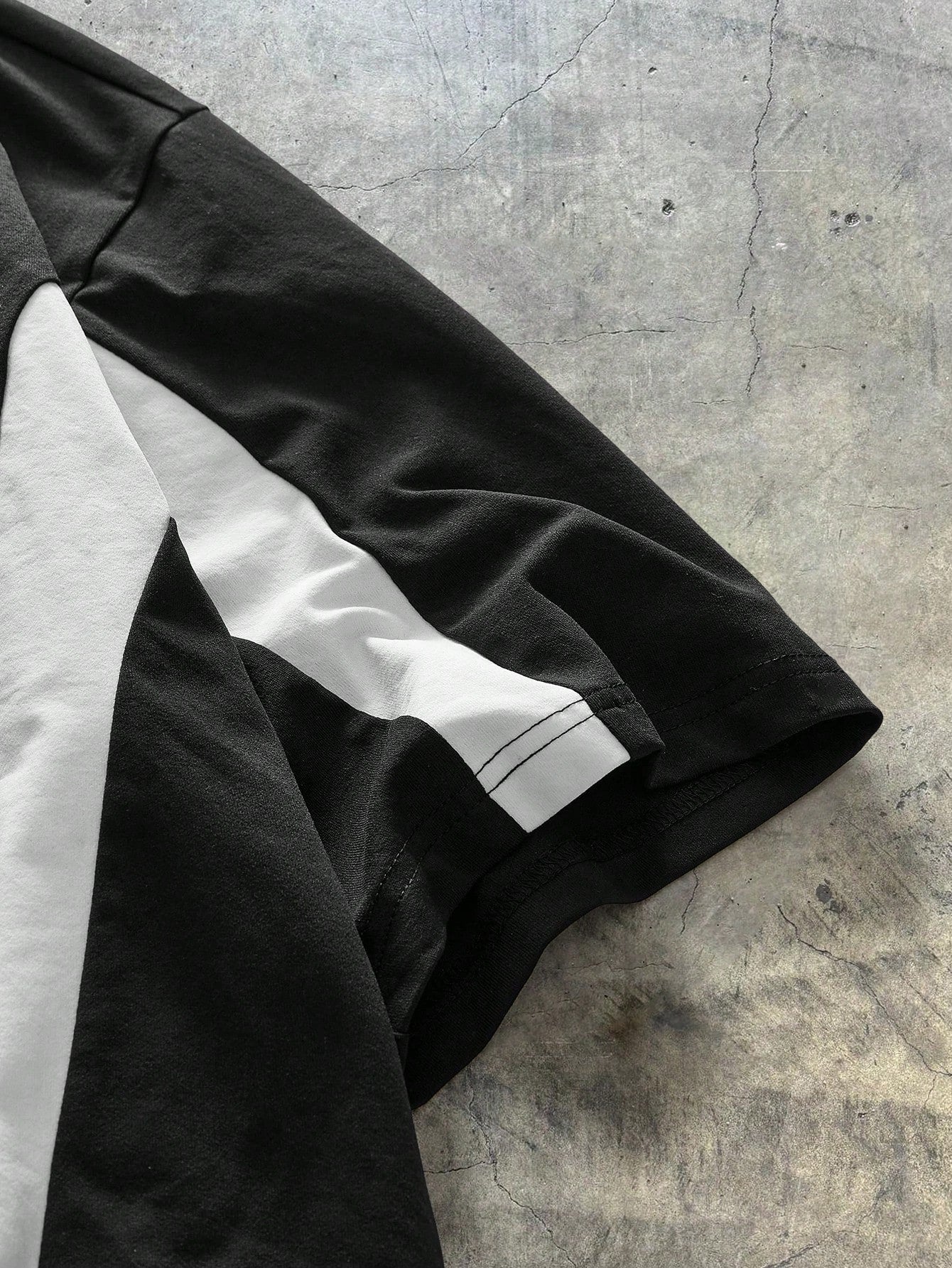 AXEPEAK Young Men'S Casual Loose Knit Short Sleeve Patchwork T-Shirt, Summer, Streetwear Ready