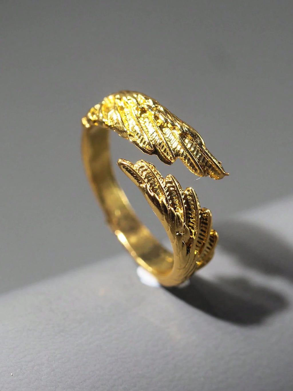 1Pc Men'S Minimalist Gold Wing Shaped Multifunctional Ring