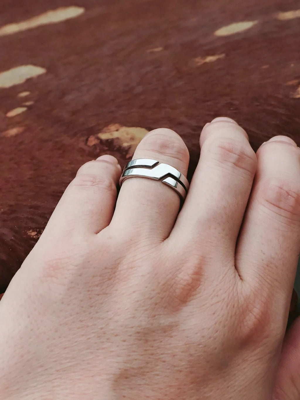 Fashionable and Popular Men Stainless Steel Ring for Jewelry Gift and for a Stylish Look