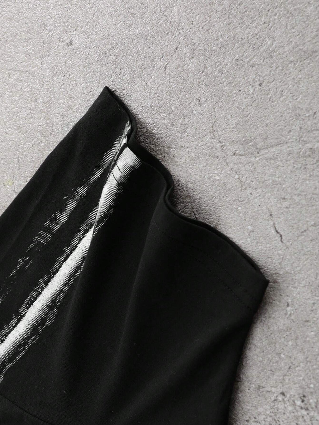 PAVTROS Manfinity Streetrush Streetrush Men'S Contrast Color Print round Neck Short Sleeve T-Shirt Men Y2K Clothes Men Outfit Men Black Outfit,Halloween,Halloween Party,Streetwear