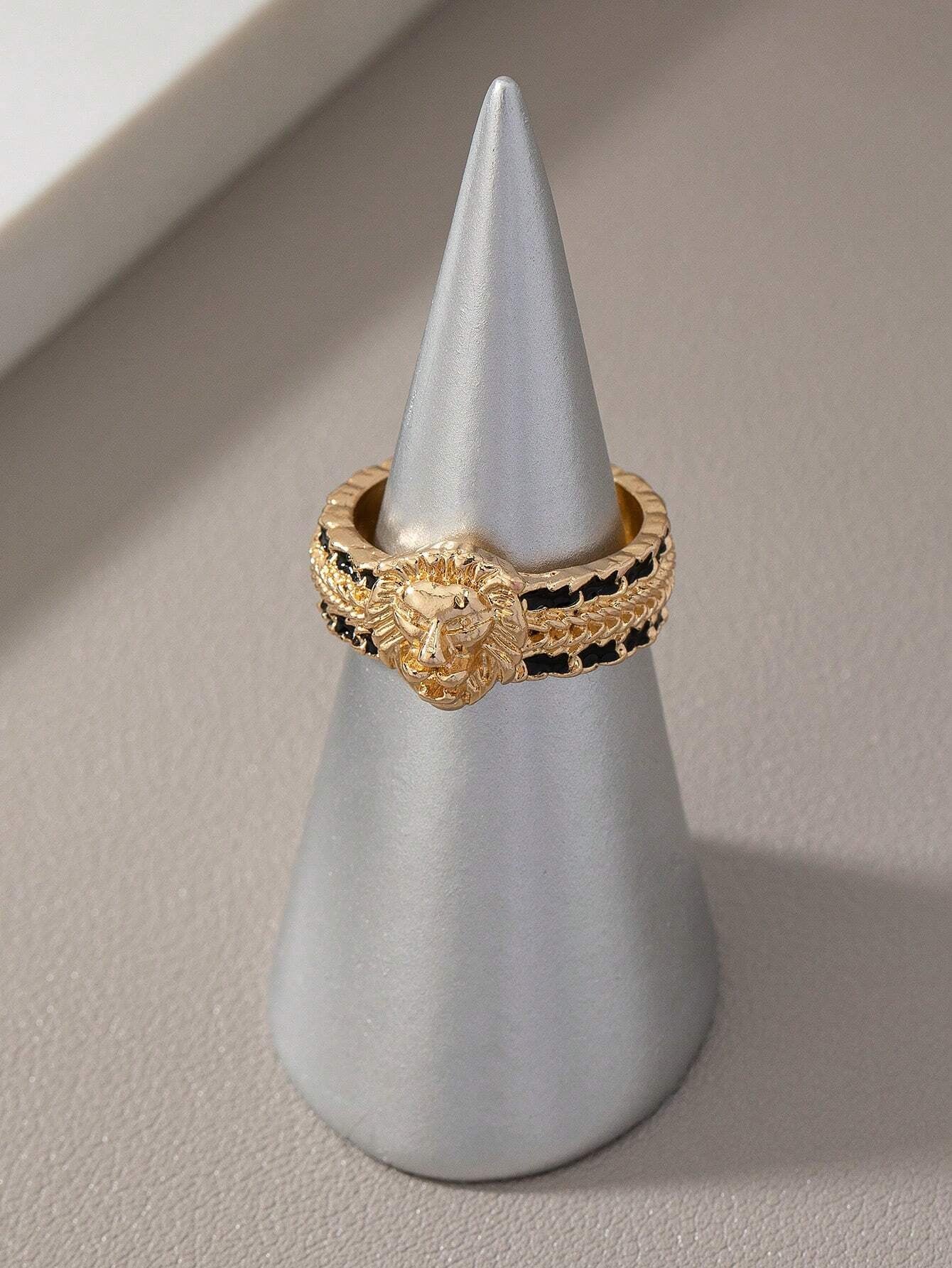 A Lion Head Pattern Retro Light Luxury High-End Men'S Ring