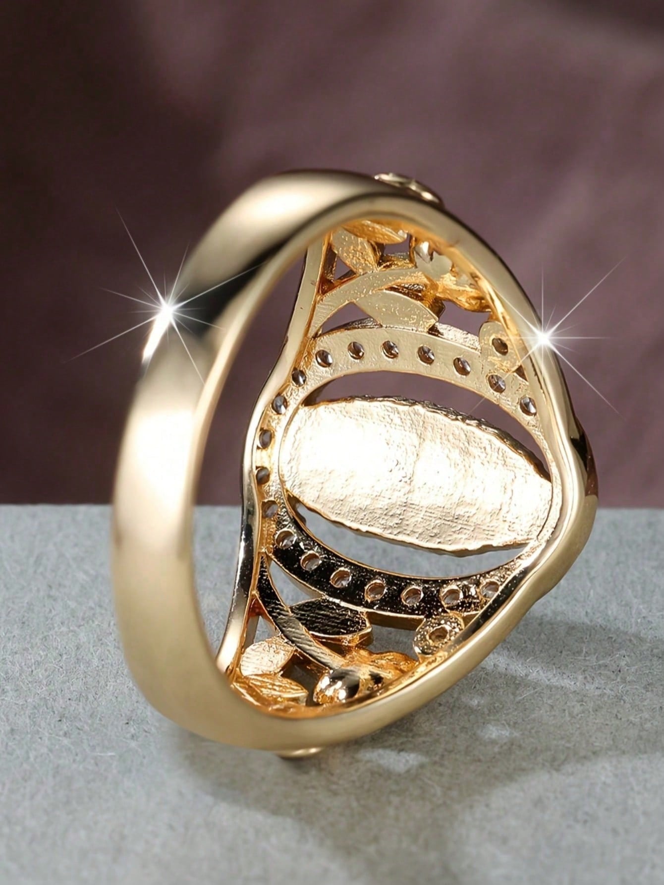 1Pc Exquisite Virgin Mary Inlaid Shiny Cubic Zirconia Ring for Women Hip-Hop Daily Wear Couple Jewelry