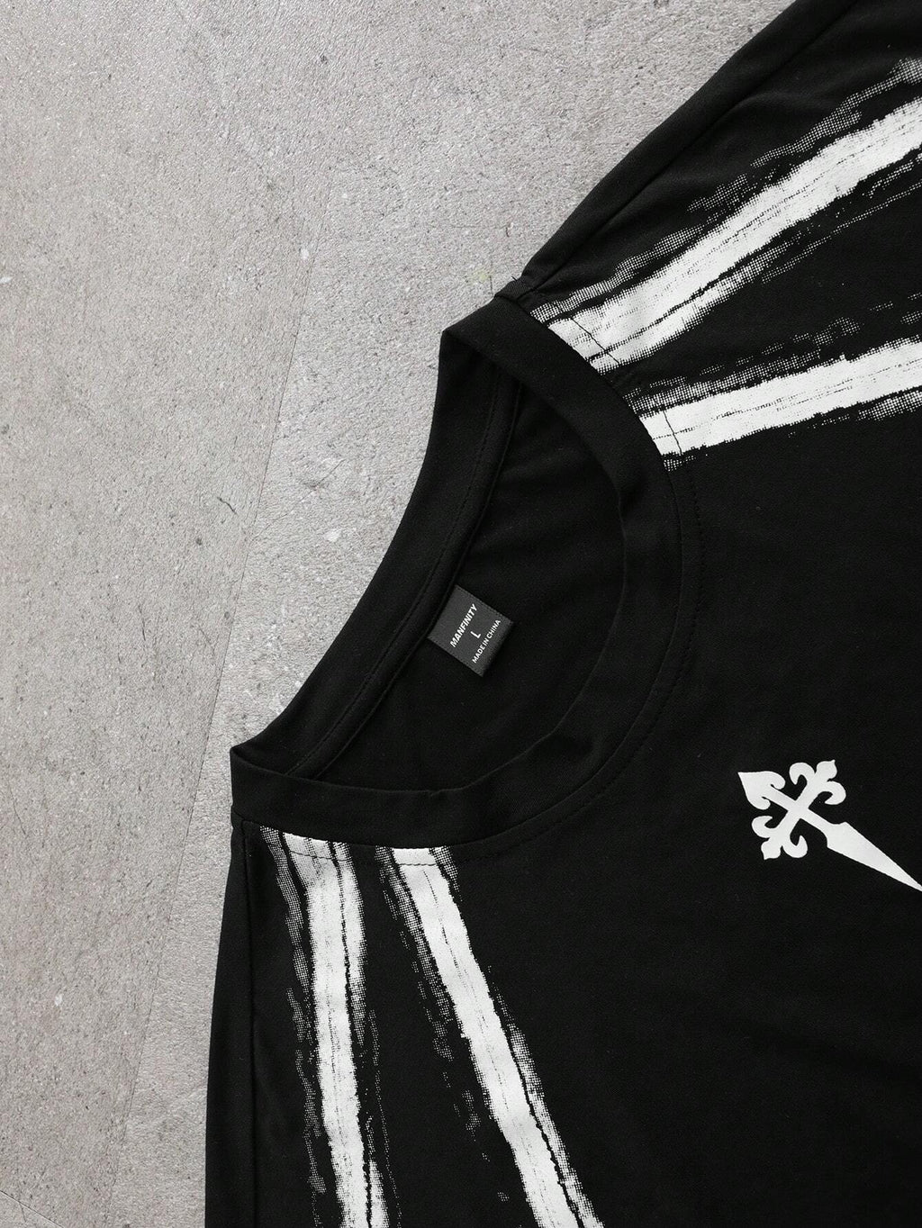 PAVTROS Manfinity Streetrush Streetrush Men'S Contrast Color Print round Neck Short Sleeve T-Shirt Men Y2K Clothes Men Outfit Men Black Outfit,Halloween,Halloween Party,Streetwear