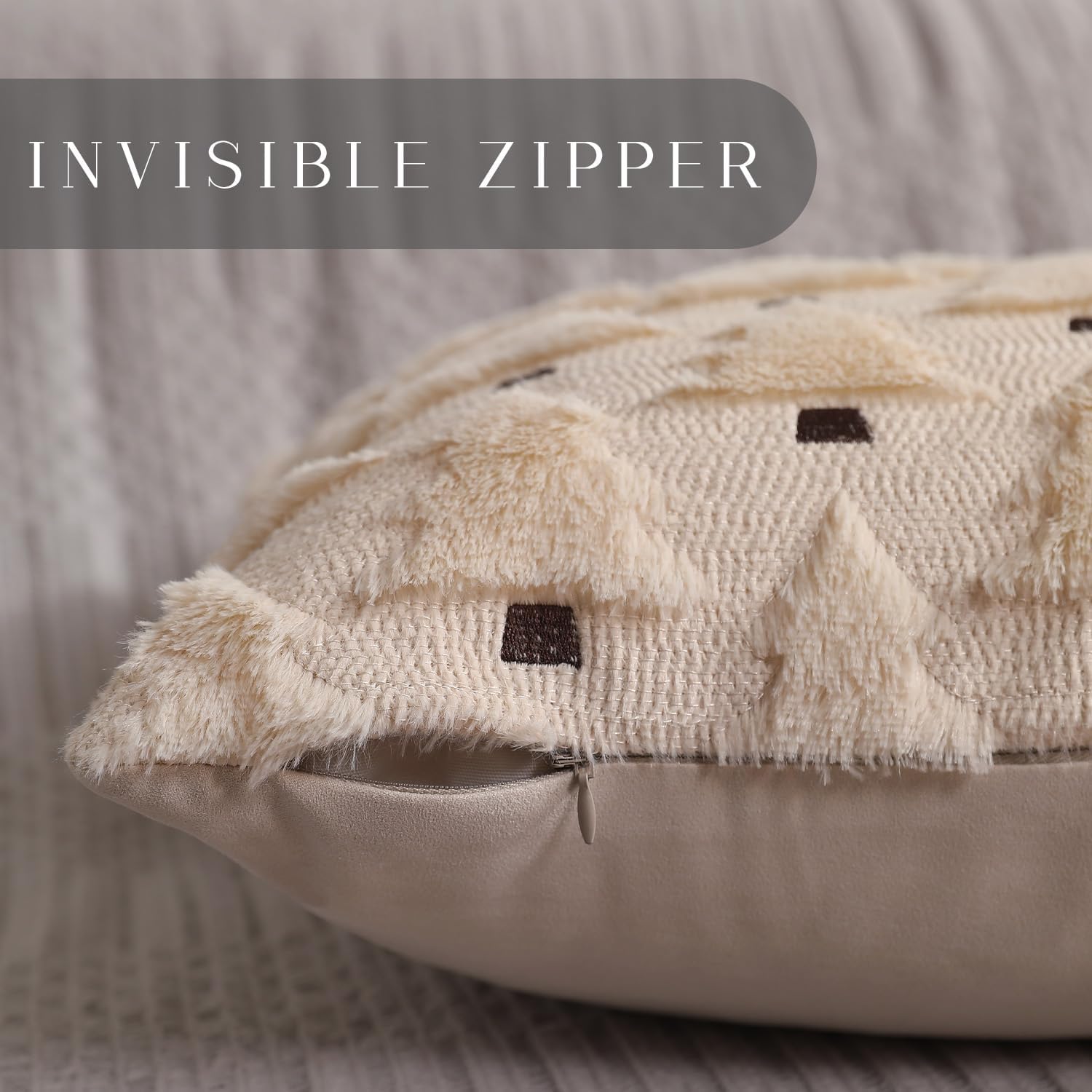 Christmas Pillow Covers 18X18 Inch Set of 2 Xmas Decorations Soft Plush Faux Fur Wool Beige Christmas Tree Throw Pillow Cases Winter Holiday Decor for Sofa Living Room PT-002C18