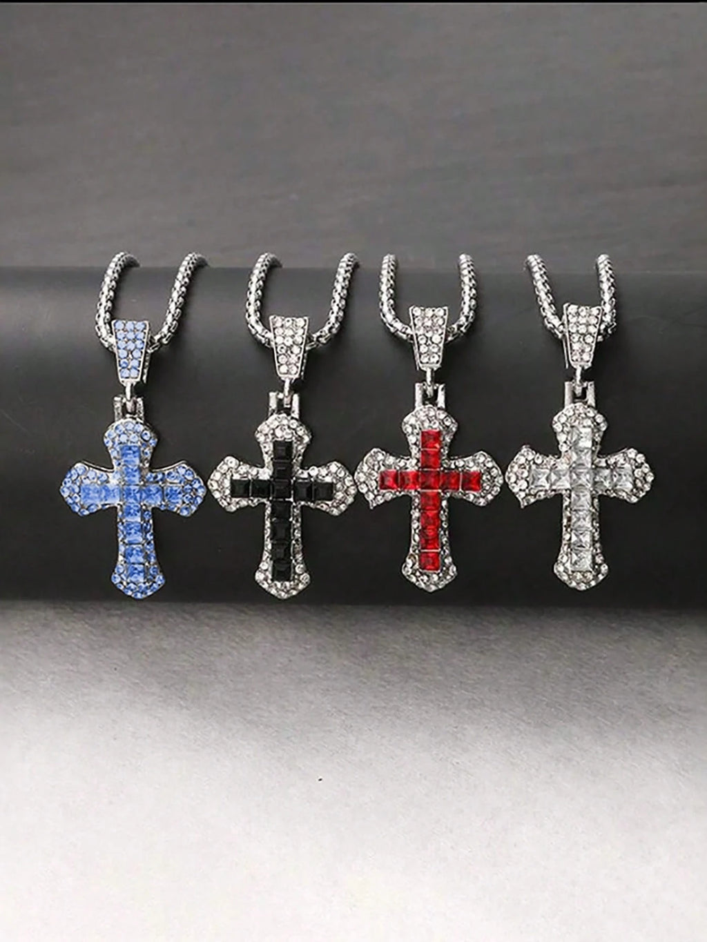 1Pc Men'S Necklace with Hip Hop Style Zinc Alloy Cross Pendant, European and American Jewelry, Accessory, Suitable for Fashion Statement