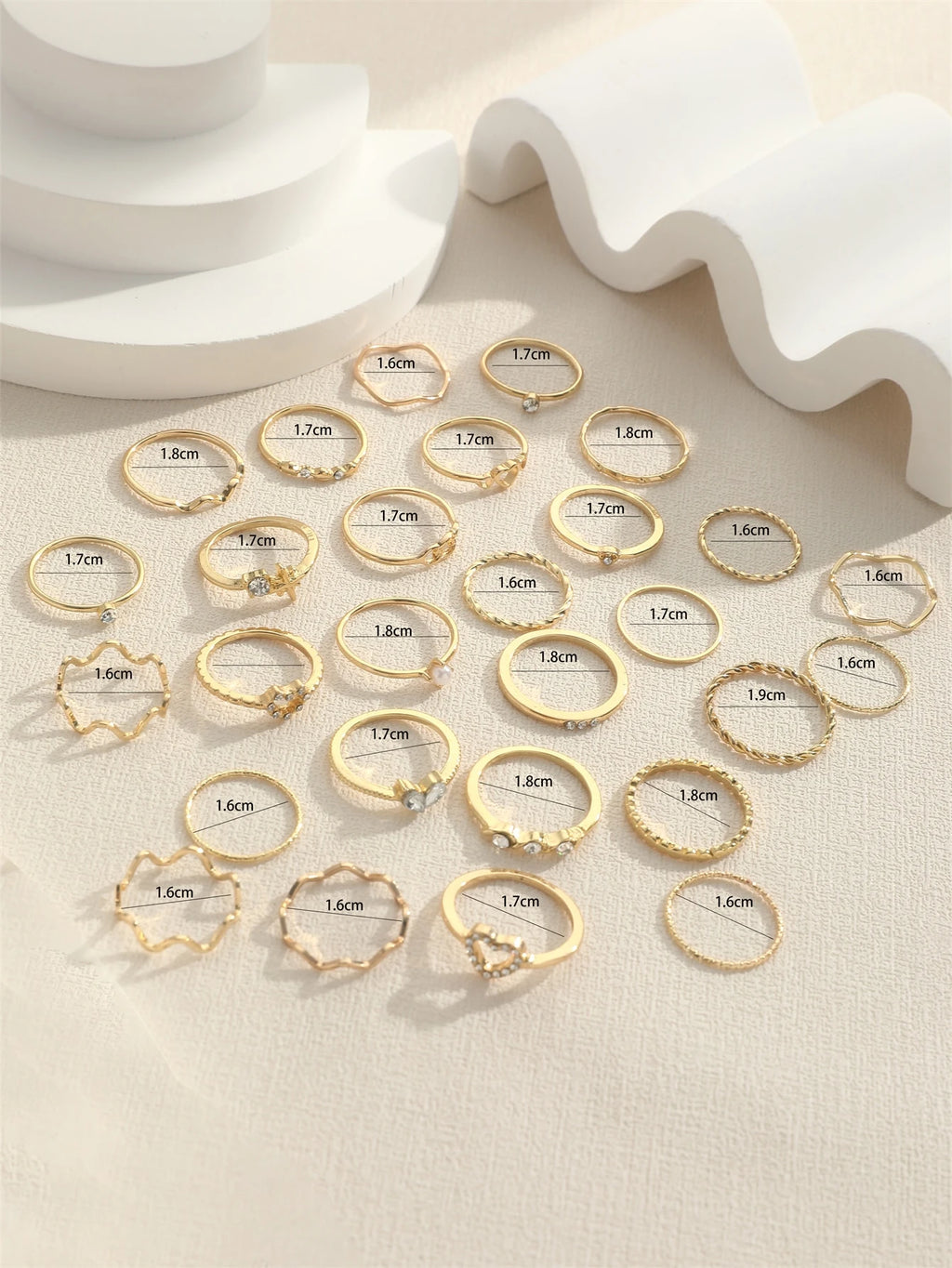 28Pcs/Set Fashionable Ring Set with Heart Shaped Design, Geometric Style and Bohemian Element Accent