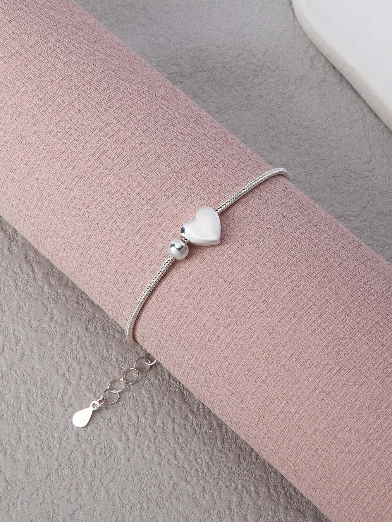 1Pc Elegant Stainless Steel Silver Color Non-Fading Heart Shaped Pendant Bracelet, Perfect Choice for Valentine'S Day, Anniversary, Daily Fashion Wear, Suitable for Daily Life and Holiday Gifts Valentines,Mom,Mother,Mother'S Day,Gift