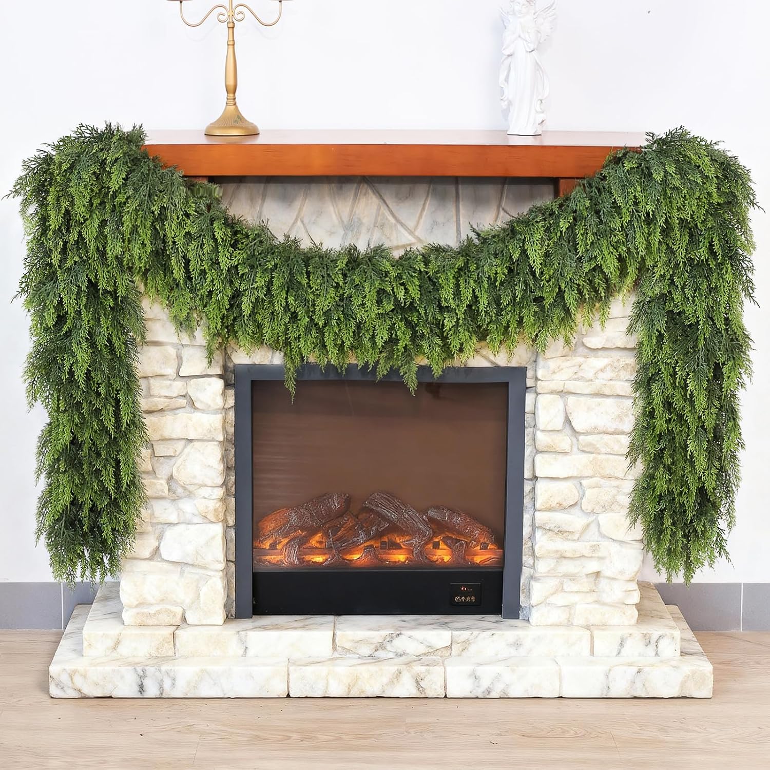 Christmas Cedar Garland - 5Ft Artificial Cedar Garland Faux Lush Green Fake Pine Needles for Fireplace,Table,Window,Stairs,Mante,Holiday Indoor Outdoor Xmas Decor(1Pcs)