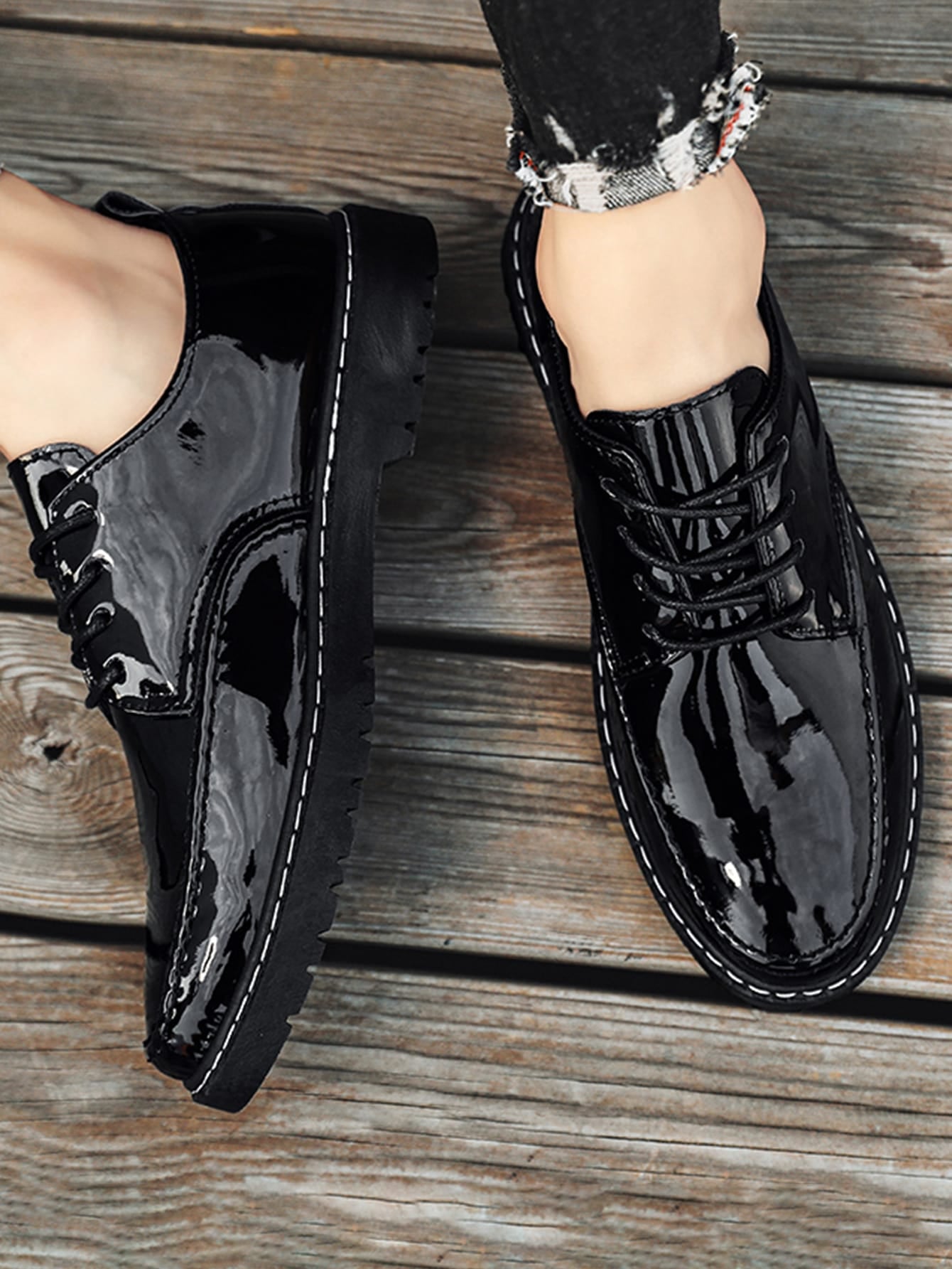 Men Stitch Detail Lace-Up Front Oxford Shoes