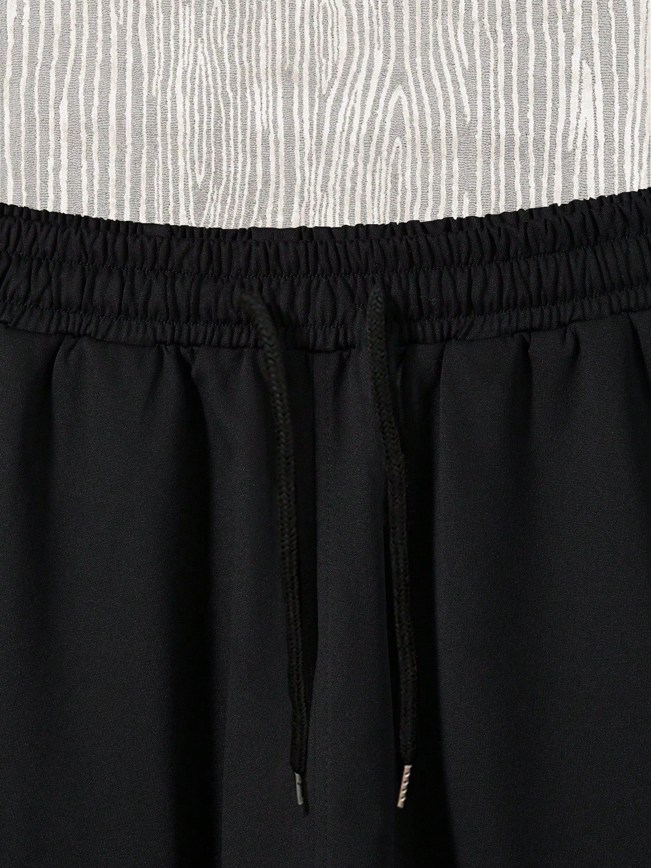 Manfinity Roghcode Men Angel & Letter Graphic Drawstring Waist Shorts