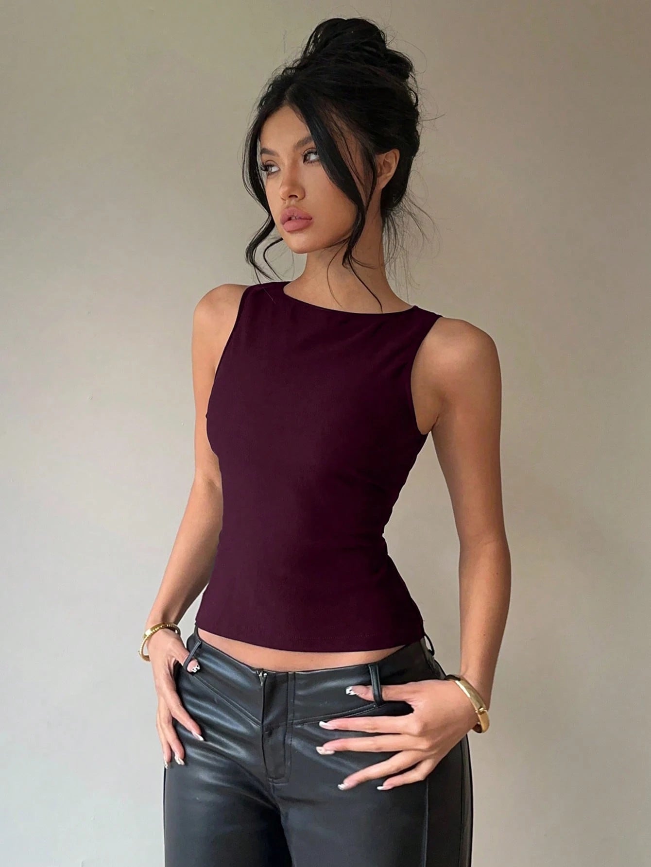 Aloruh Women'S Commuter & Casual Backless Bowknot round Neck Sleeveless Blouse, Purple Top,Rave Top