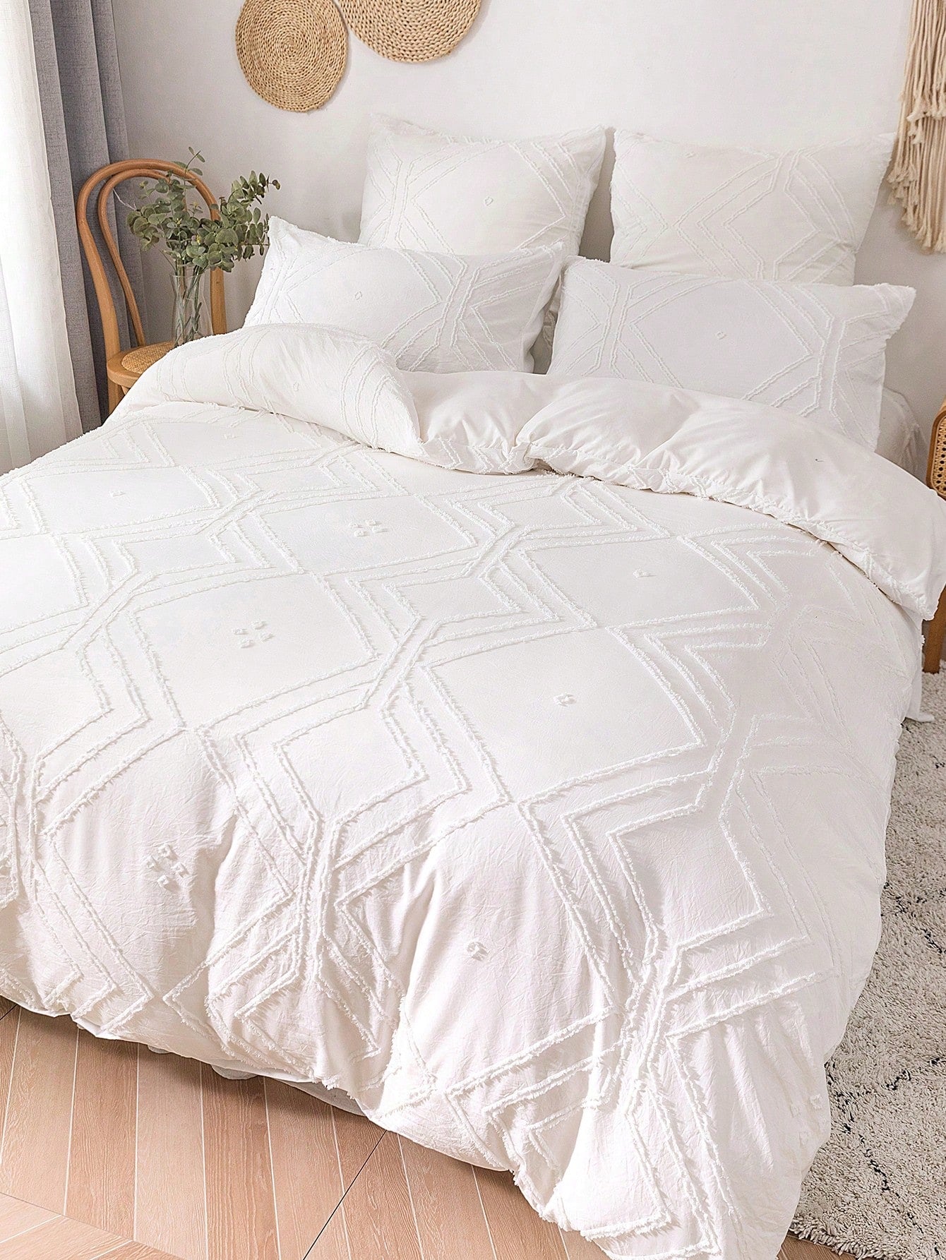 3Pcs Plaid Cut Flowers Polyester Fiber Duvet Cover Set, Simple Japanese Style White Polyester Duvet Cover for All Seasons